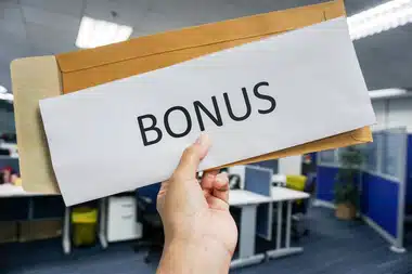 How Do Taxes Work With Bonuses?